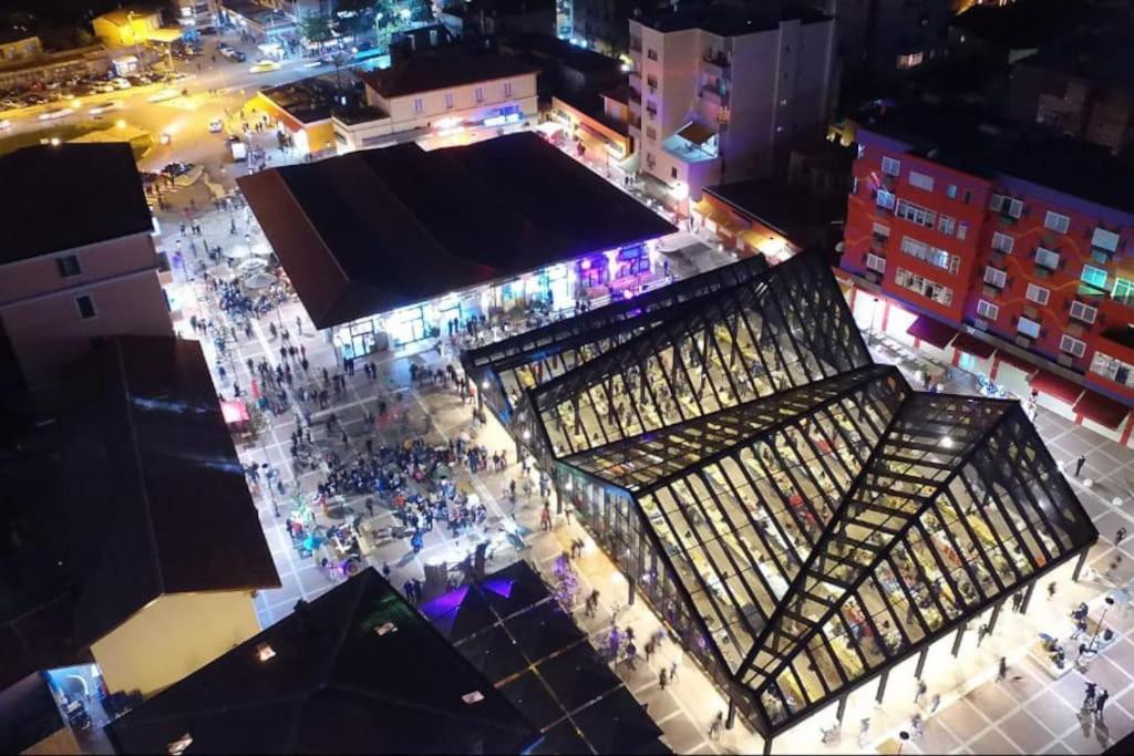 Angie'S Perfect Location Flat - Walk To Sights Tiranë Luaran gambar